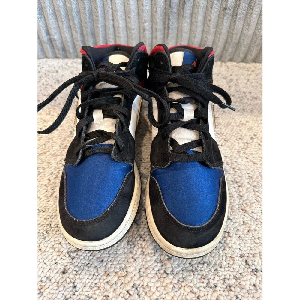 Nike Air Jordan 1 Mid Lakers Top 3 GS Satin Purple Swish Size 7Y EUR 40